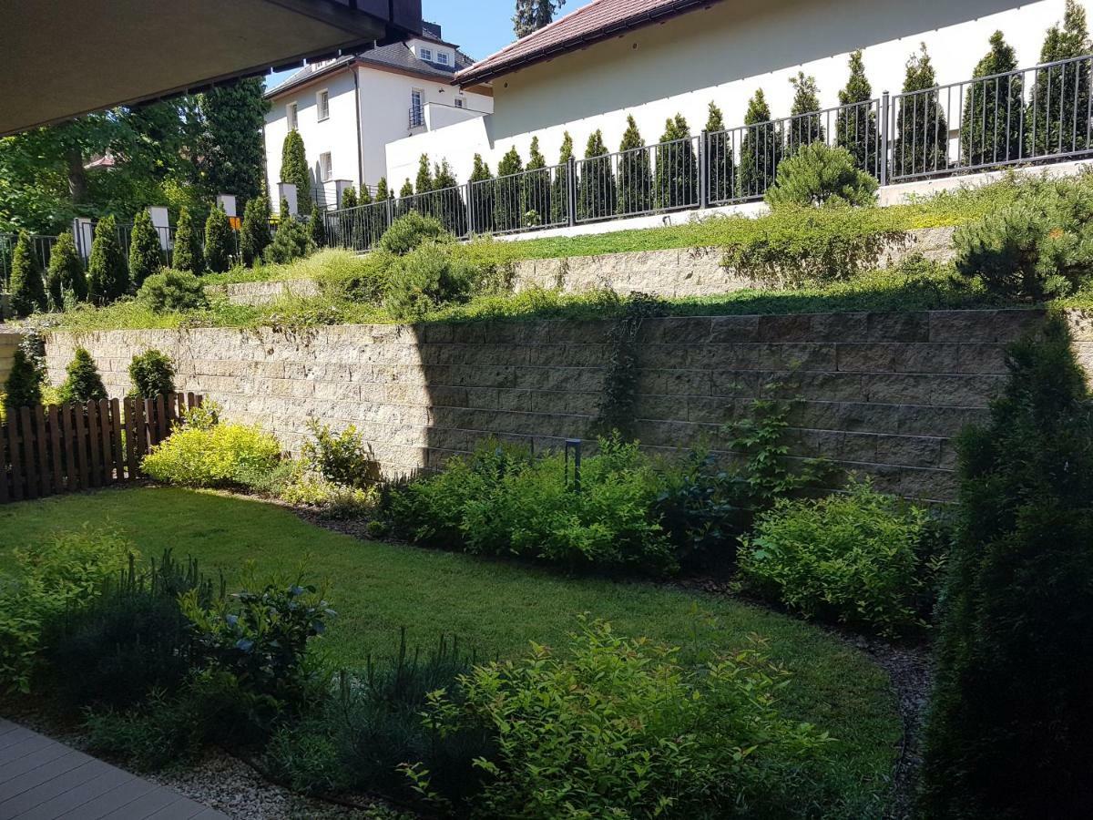Apartament Z Ogrodem Polanica-Zdroj Exterior photo